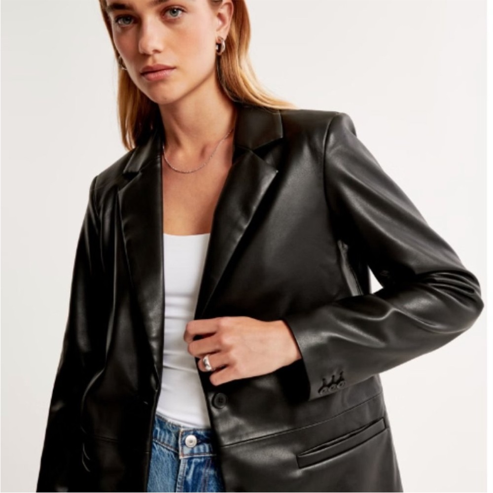 Abercrombie & Fitch Black Vegan Leather Women's Blazer